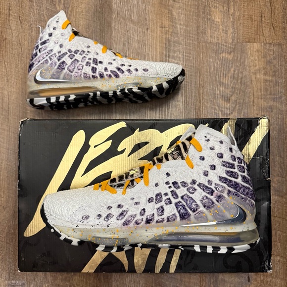 Nike Other - Nike LeBron 17 XVII x NBA 2K20 2K Playoffs Gamer Exclusive